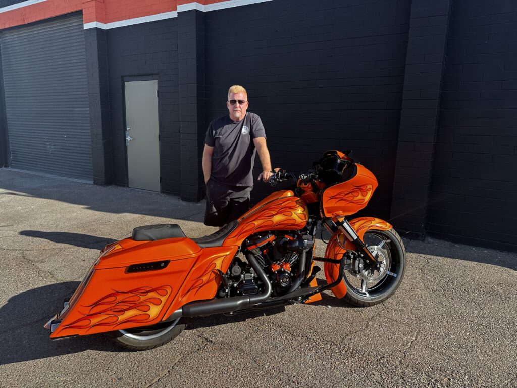 2022 SRT Harley Davidson Glide FLTRXST