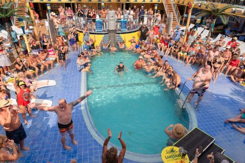 Belly-Smacker-Competition-90