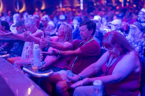 Biker-Comedy-Hypnotist-Gary-Michaels-51