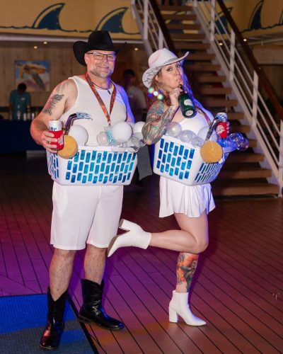 Boots-Bubbles-Party-w-Scarlet-Drive-27