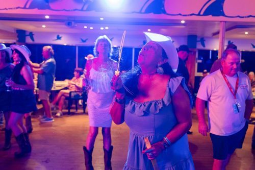 Boots-Bubbles-Party-w-Scarlet-Drive-29