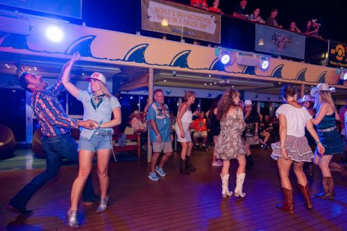 Boots-Bubbles-Party-w-Scarlet-Drive-38