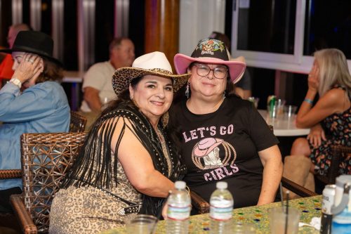 Boots-Bubbles-Party-w-Scarlet-Drive-4