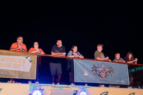 Boots-Bubbles-Party-w-Scarlet-Drive-40