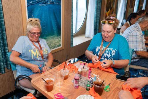 Chop-Customize-your-T-shirt-Clinic-17