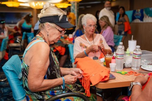 Chop-Customize-your-T-shirt-Clinic-18