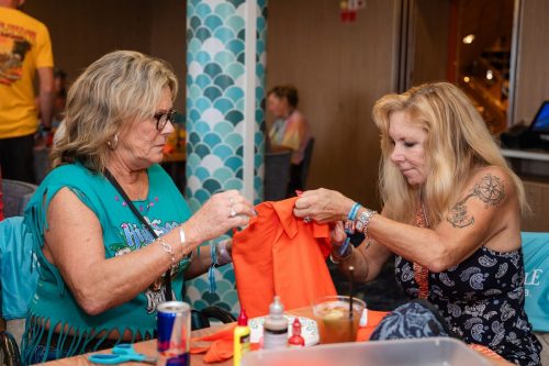 Chop-Customize-your-T-shirt-Clinic-22