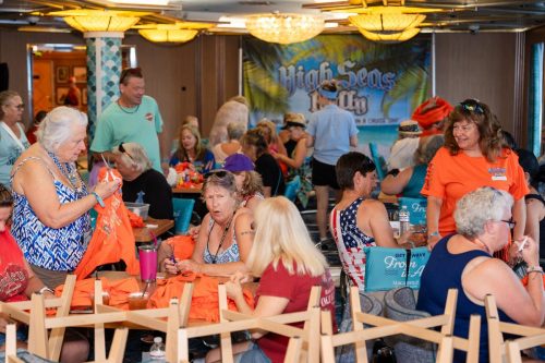 Chop-Customize-your-T-shirt-Clinic-27