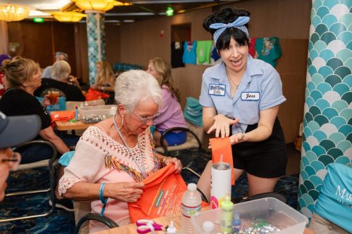 Chop-Customize-your-T-shirt-Clinic-3