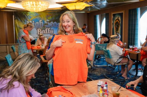 Chop-Customize-your-T-shirt-Clinic-35