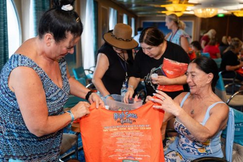 Chop-Customize-your-T-shirt-Clinic-46