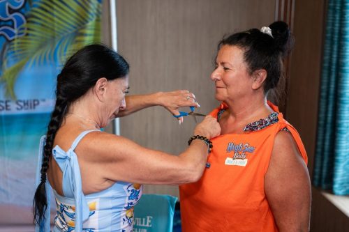 Chop-Customize-your-T-shirt-Clinic-48