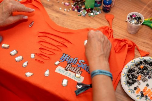 Chop-Customize-your-T-shirt-Clinic-50