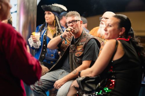 Cigar-Under-the-Stars-4