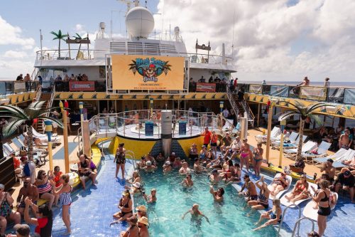 HSR-T-shirt-party-w-Black-Smoke-Sinners-13