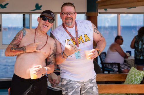 HSR-T-shirt-party-w-Black-Smoke-Sinners-18