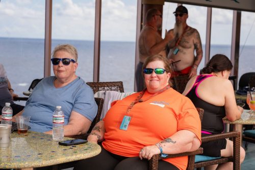 HSR-T-shirt-party-w-Black-Smoke-Sinners-49