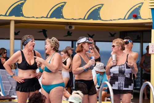 HSR-T-shirt-party-w-Black-Smoke-Sinners-61