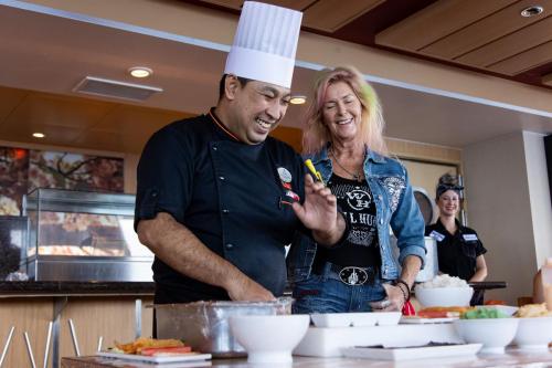 Sushi Making with Lita Ford
