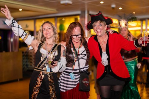 Pirate-Takeover-Party-61