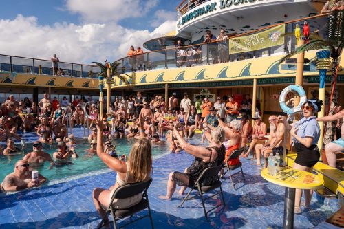 Topless-Man-Competition-20