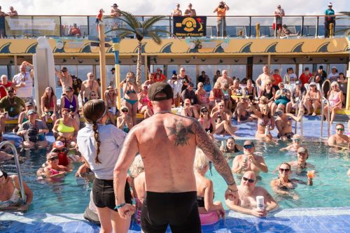 Topless-Man-Competition-22