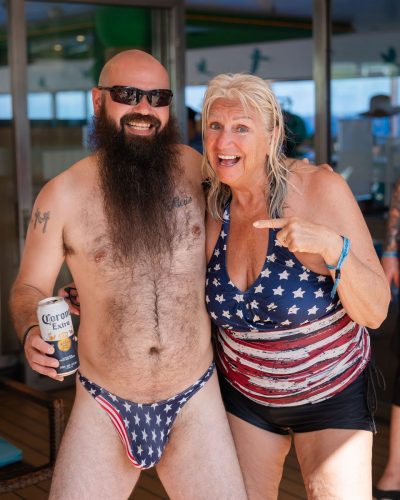 Topless-Man-Competition-3