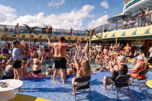 Topless-Man-Competition-46