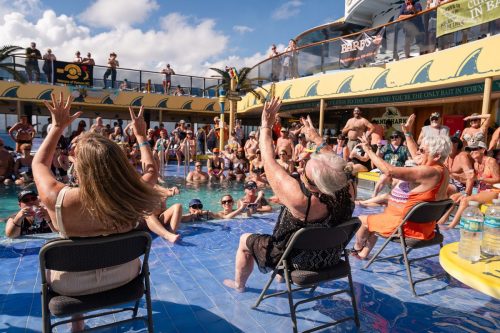 Topless-Man-Competition-64