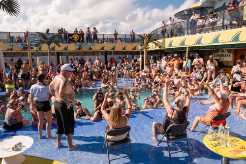 Topless-Man-Competition-74