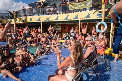 Topless-Man-Competition-96