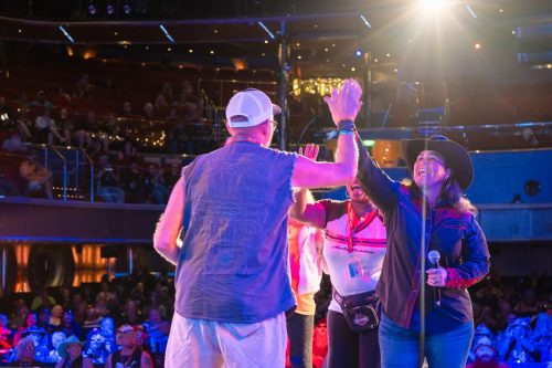 Welcome-Giveaway-Show-23