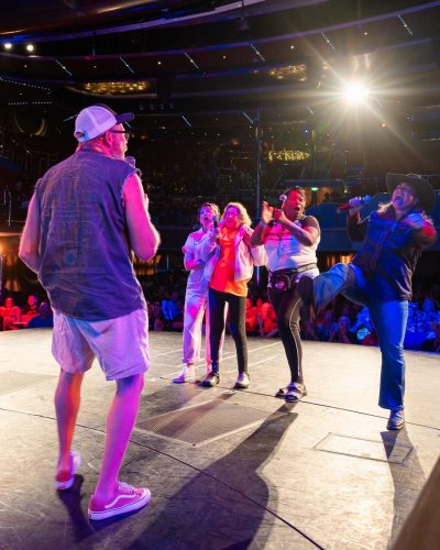 Welcome-Giveaway-Show-24