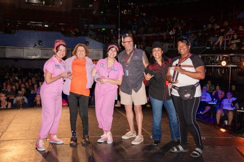 Welcome-Giveaway-Show-27