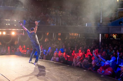 Welcome-Giveaway-Show-31