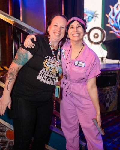 Welcome-Giveaway-Show-43