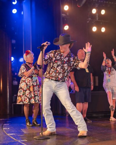 Welcome-Giveaway-Show-55